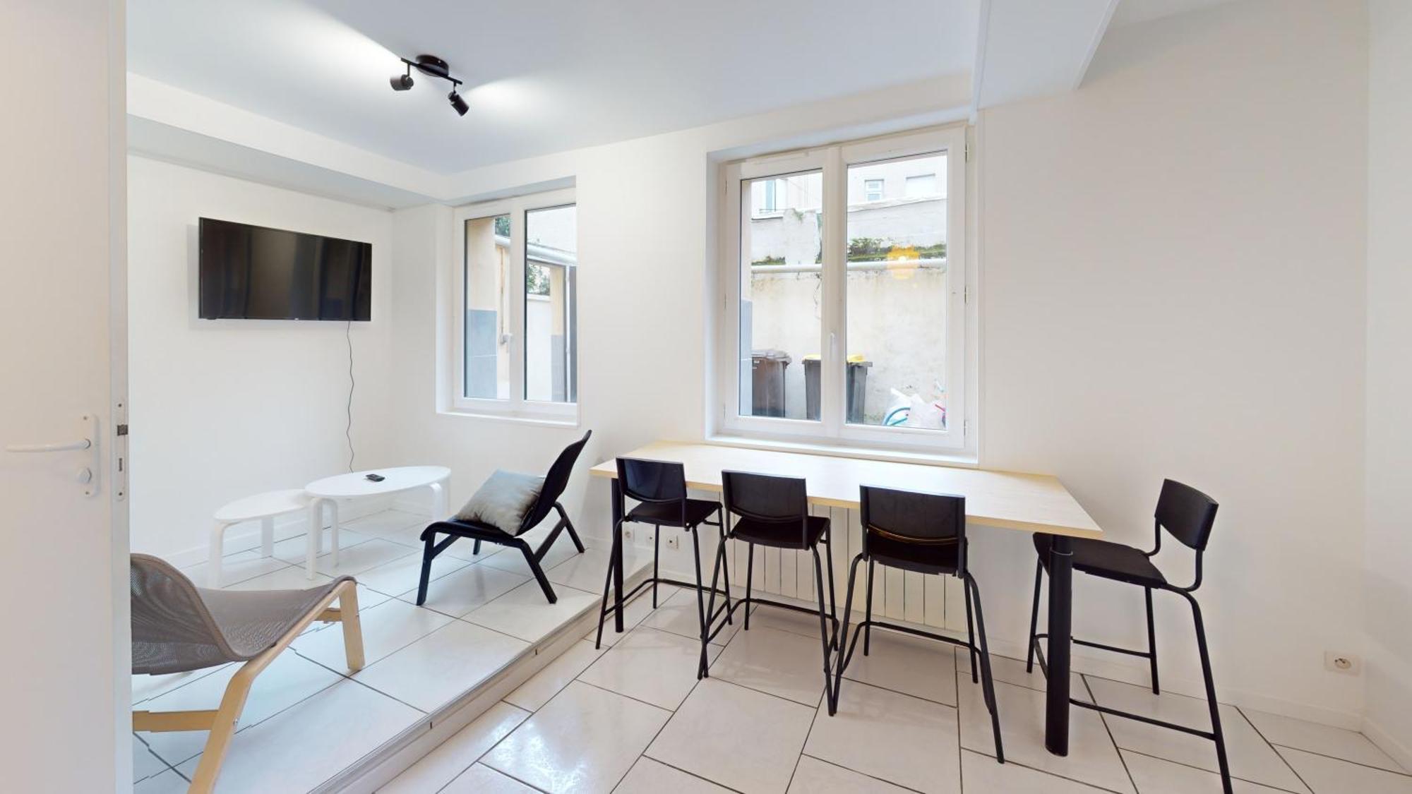 Immeuble Coty Jacuzzi Studios Et Chambres Хавър Екстериор снимка