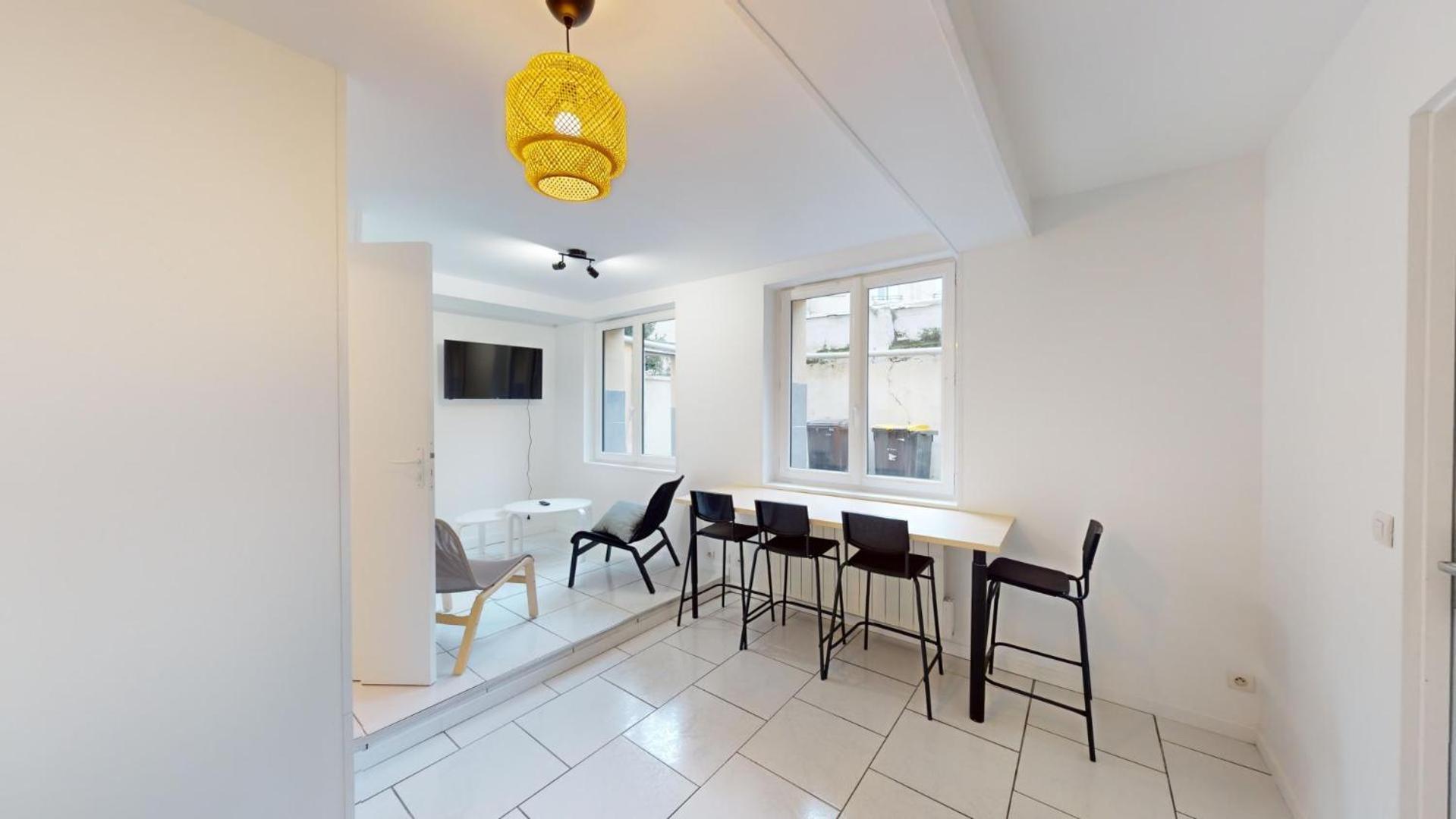 Immeuble Coty Jacuzzi Studios Et Chambres Хавър Екстериор снимка