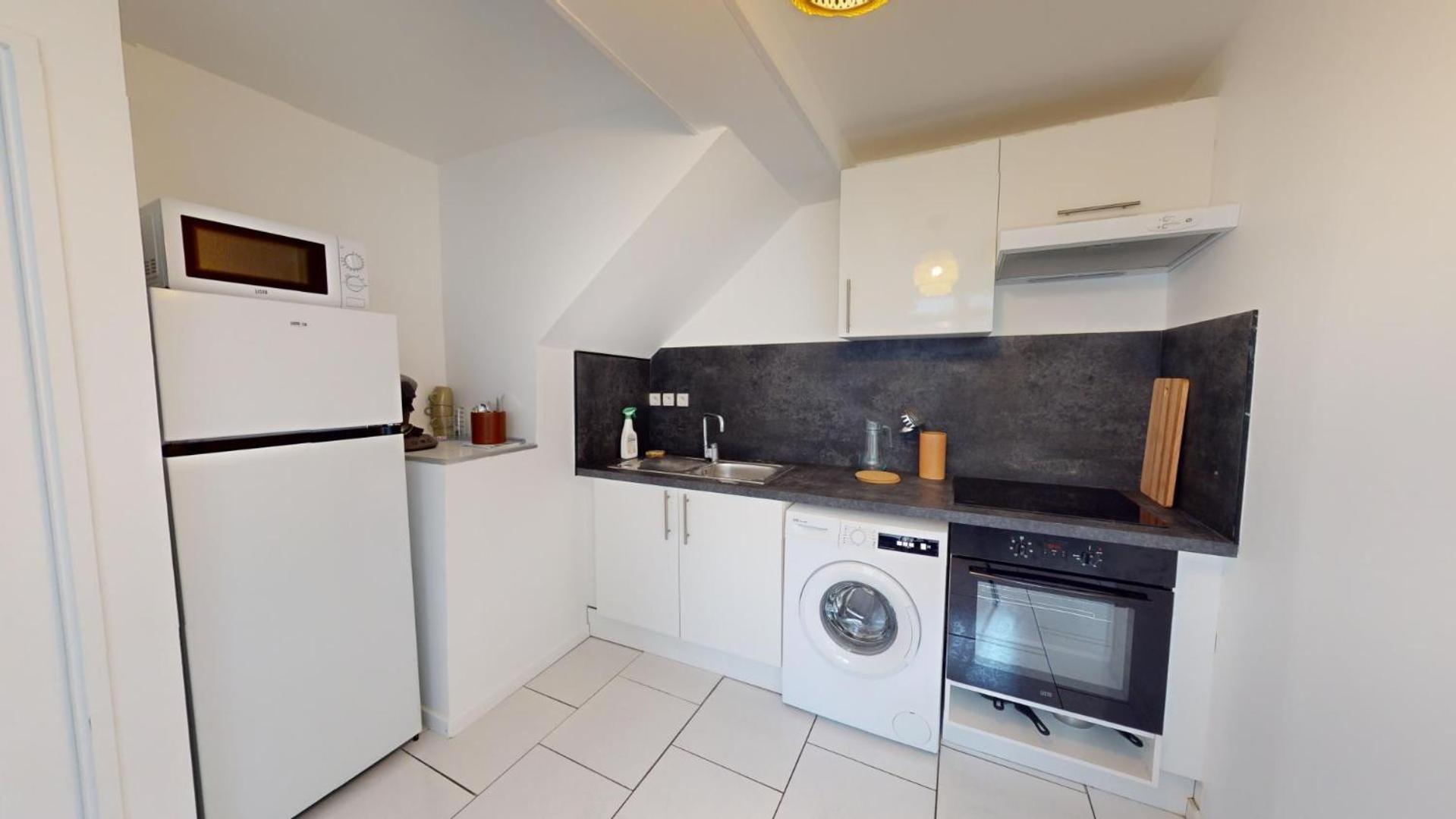 Immeuble Coty Jacuzzi Studios Et Chambres Хавър Екстериор снимка